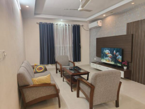 3BHK- View of Pool, Lake, Sunset With Maid on 6th floor only for Families